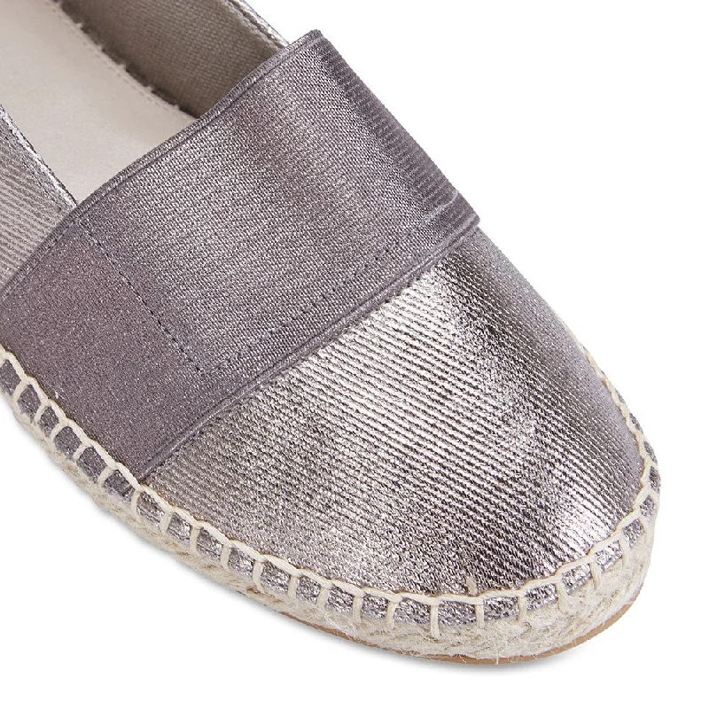 Bangkok Loafer in Pewter Fabric