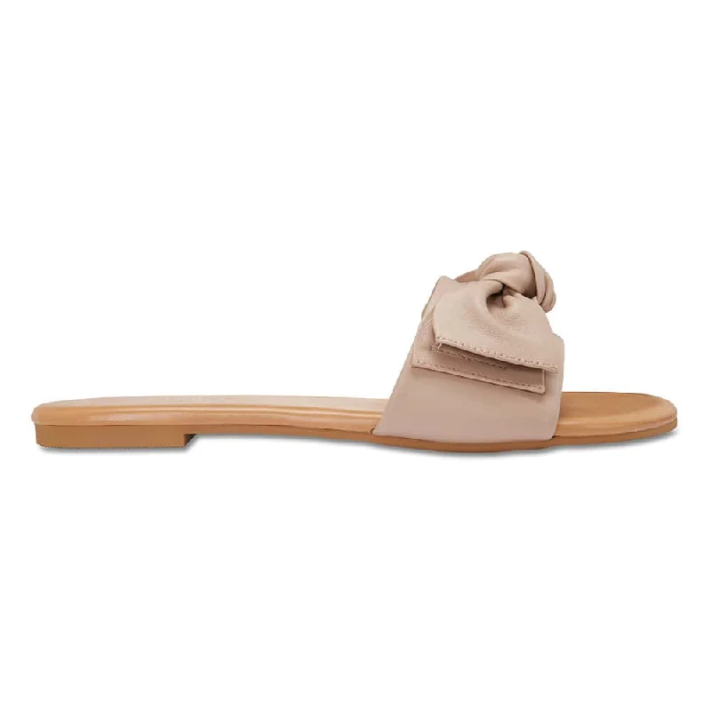 Dove Slide in Nude Leather