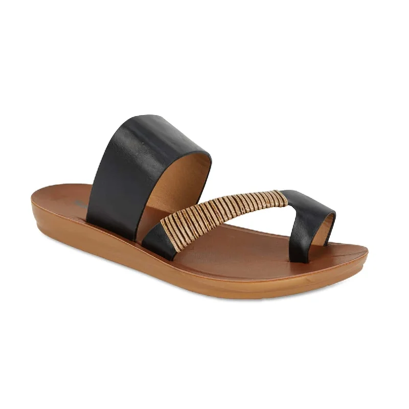 Gidget Sandal in Black Smooth