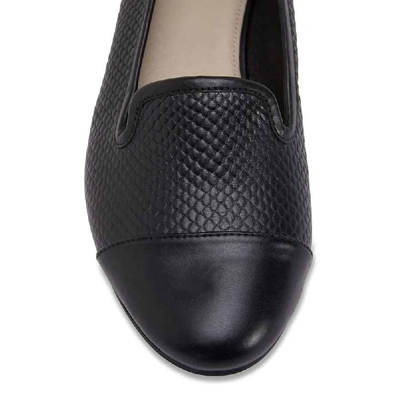 Tamara Loafer in Black Leather