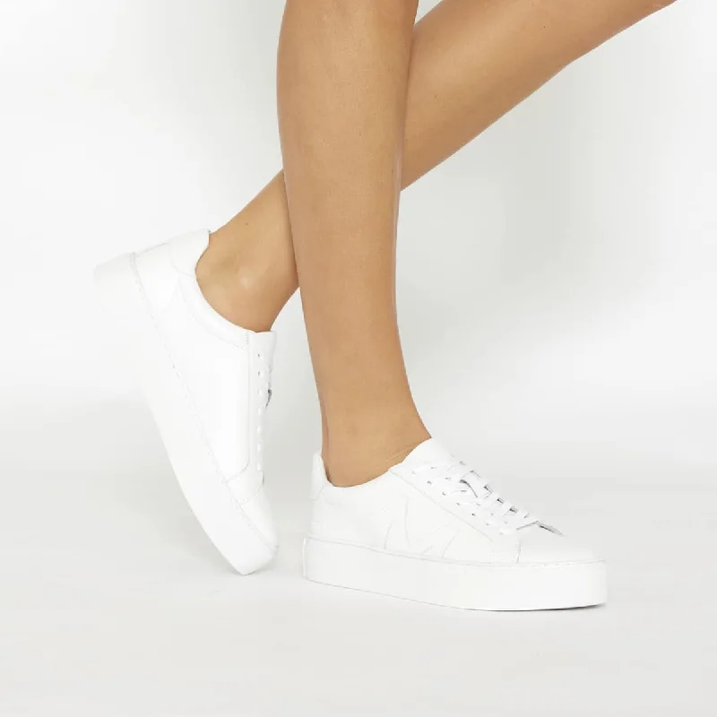 Trio Sneaker in White Leather