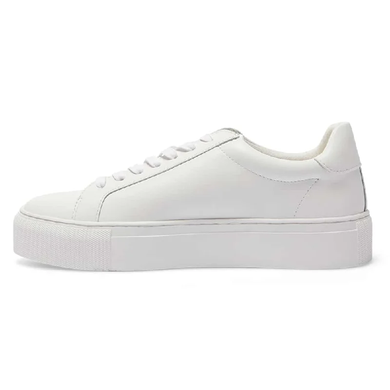 Trio Sneaker in White Leather