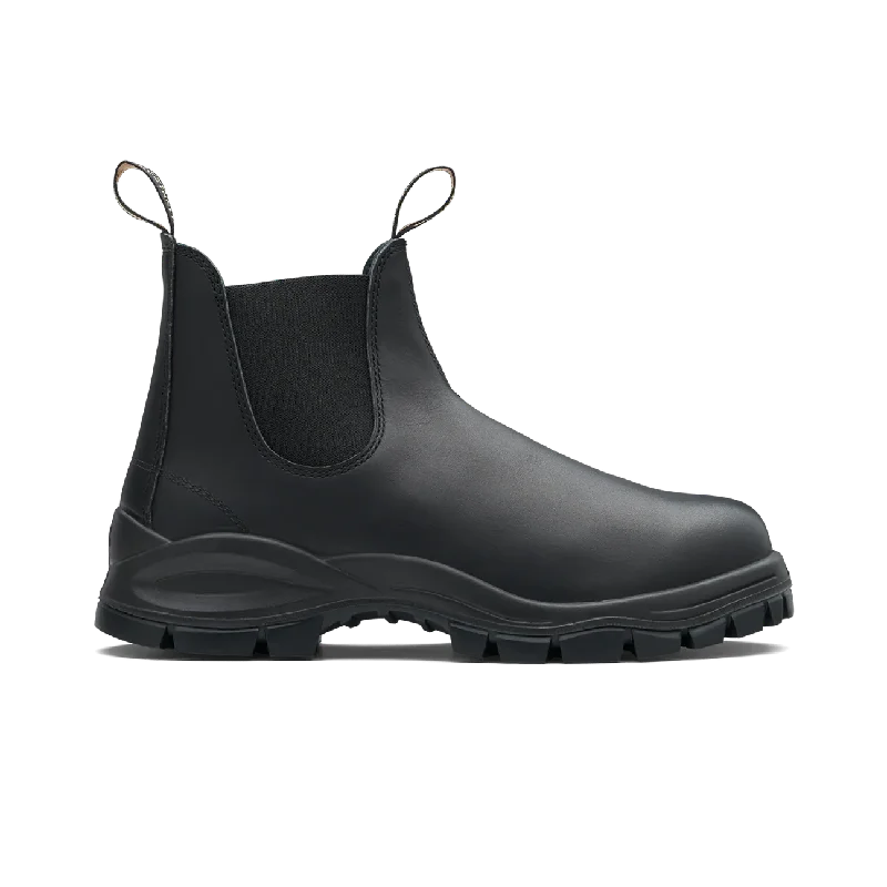 2240 Lug Boot Black