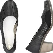 40952-00 Slip On Heel Black