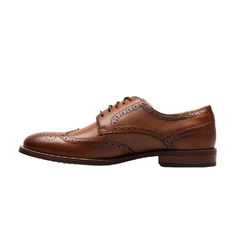 Rucci Wingtip Oxford Cognac