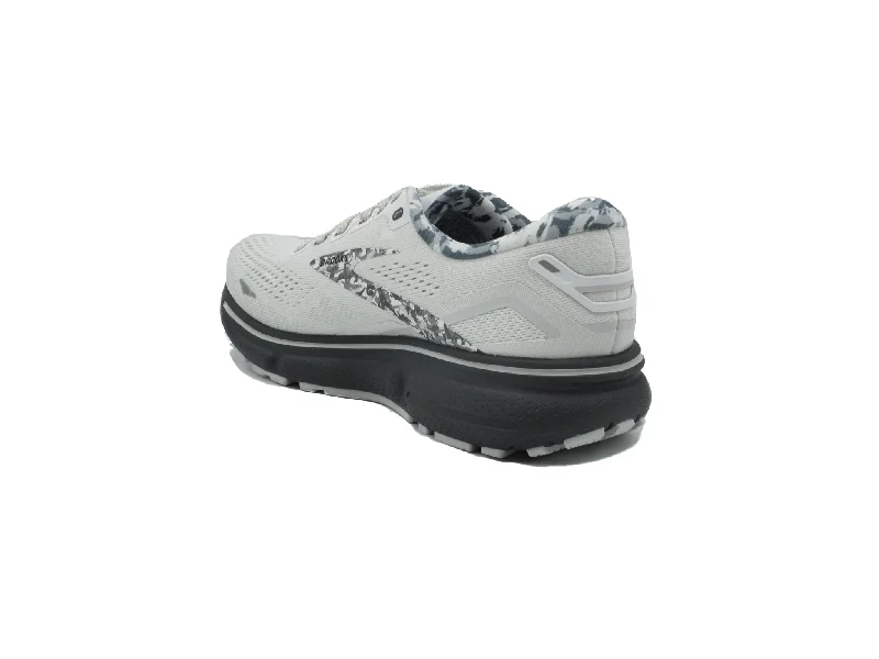 BROOKS Ghost 15