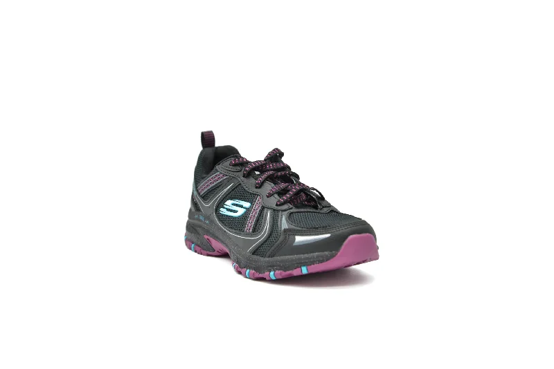 SKECHERS Hillcrest - Vast Adventure