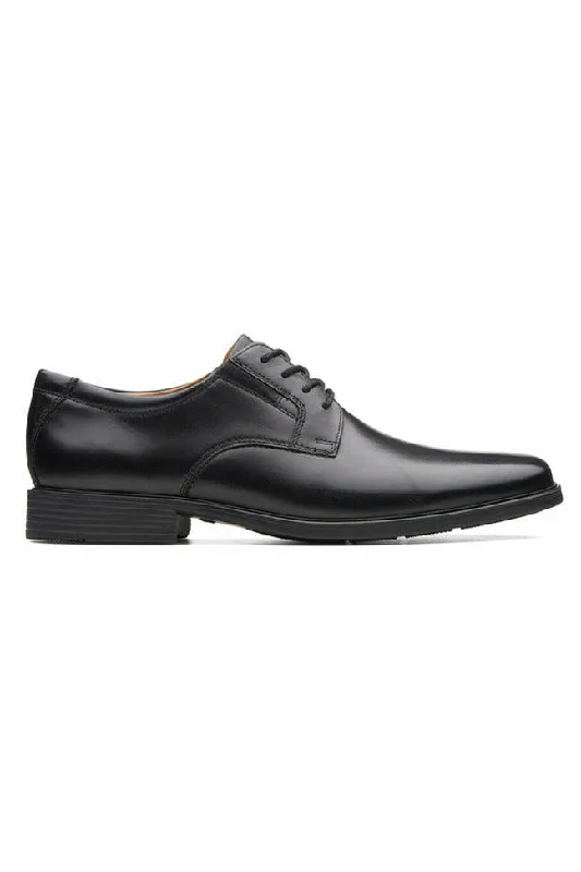 Clarks Tilden Plain Black Leather