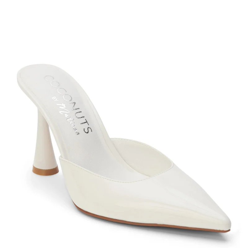 Women's Coconuts by Matisse, Zola Pump