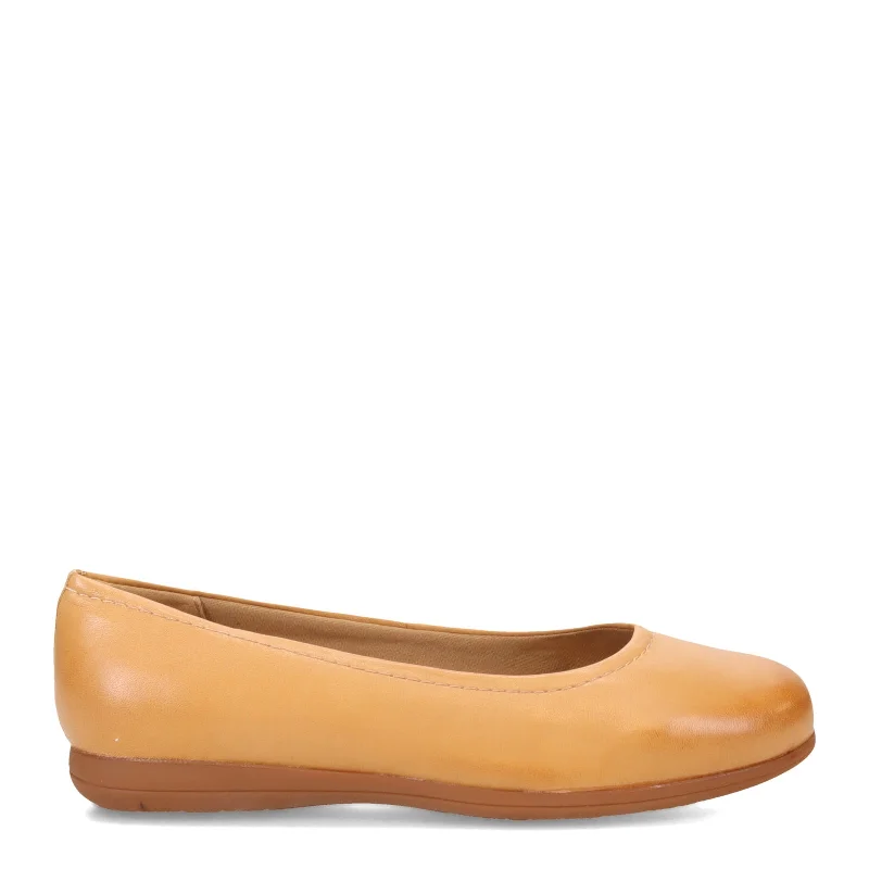 Women's Trotters, Darcey Flat