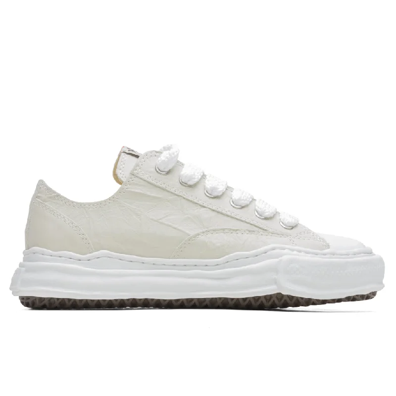 Peterson Low OG Sole Paper Like Leather Sneaker - White