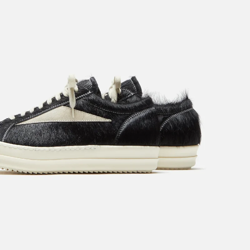 Rick Owens Vintage Sneakers - Black / Milk / Milk Scarpe in Pelliccia