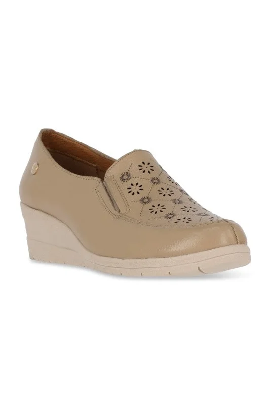 ZAPATO CASUAL BEIGE DE CORTE LÁSER 54414